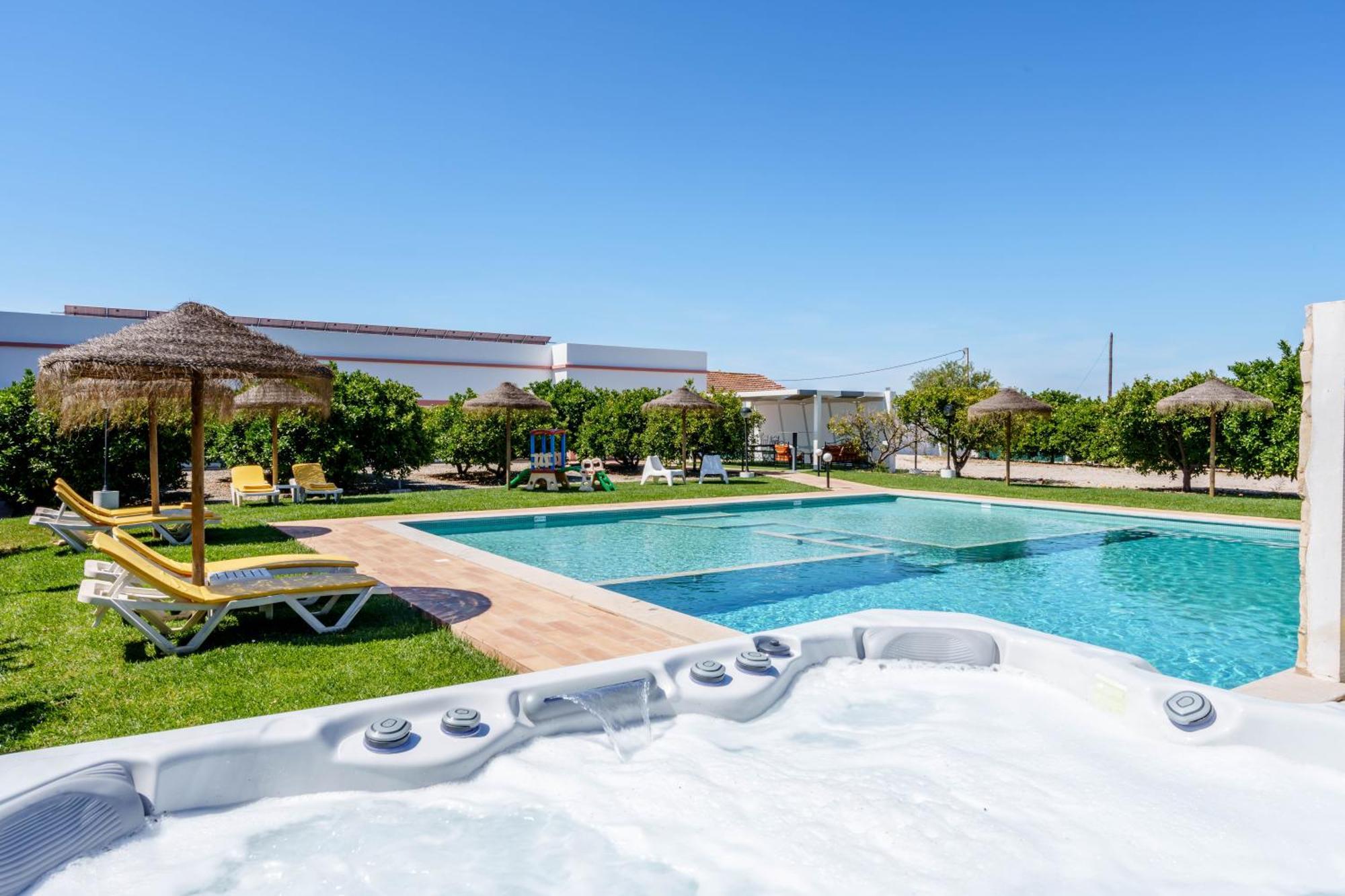 Quinta Dos Is * Algoz